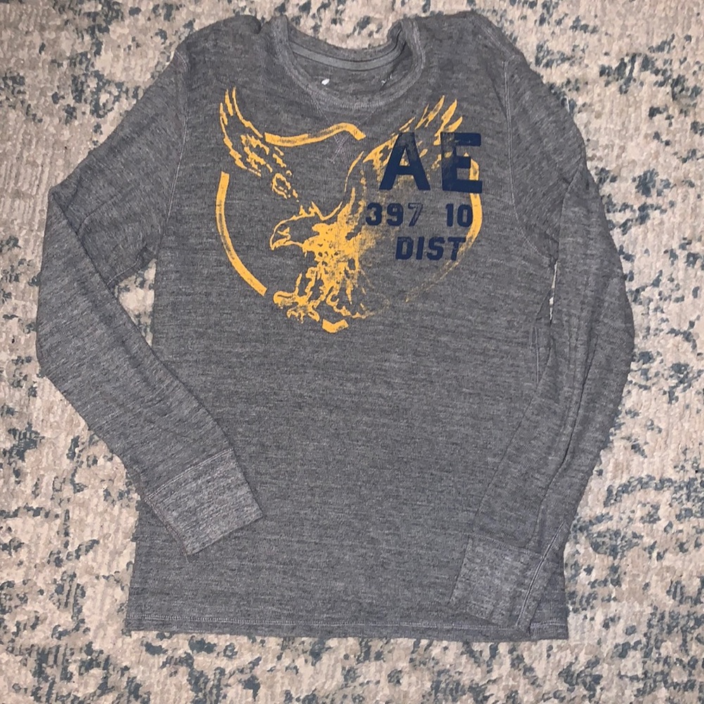 American eagle men’s long sleeve shirt